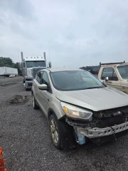 2017 Ford Escape SE - Exterior Front Left Corner Image